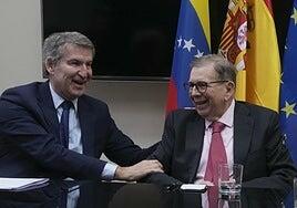 El choque entre el Albares y el PP por Venezuela calienta la cumbre Sánchez-Feijóo