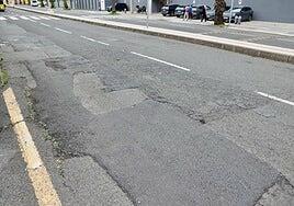Escaleritas exige una calzada en condiciones: «Mi coche va dando tumbos»