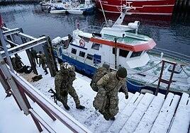 Dinamarca busca ayuda militar para Groenlandia