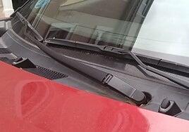 ¿Cuándo toca cambiar las escobillas del coche?: señales que no debes pasar por alto