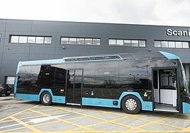 Gran Canaria estrenará en breve la primera guagua 100% eléctrica para transporte interurbano