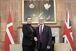 La primera ministra danesa agradece a Starmer «desde el fondo de mi corazón» el apoyo del Reino Unido en la crisis por Groenlandia