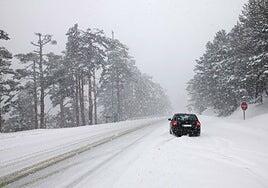 ¡Cuidado con el hielo! Mitos y verdades para proteger tu vehículo