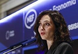 Ayuso anuncia una nueva rebaja de medio punto del IRPF