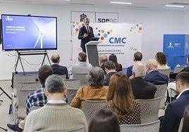 Los retrasos en el concurso de la eólica marina «espantan» a los inversores