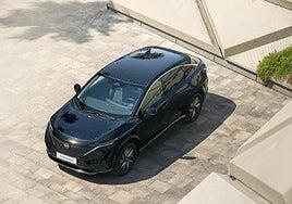 El coche que se carga solo: Nissan presenta el Ariya Solar con tecnología de última generación