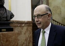 Montoro responde al juez que no tuvo capacidad legislativa para favorecer al despacho que fundó