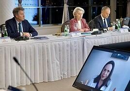 Corina Machado lleva su causa ante el PP Europeo de la mano de Feijóo