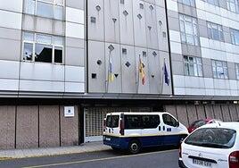 La «saturación extrema» de los Servicios Centrales de Educación retrasa la cobertura de bajas y vacantes