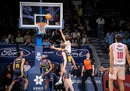 El Dreamland Gran Canaria es un drama (94-78)