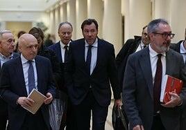 Adamuz frustra el intento de Sánchez de rehabilitar Transportes con la gestión de Puente