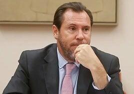 Puente no se atreve a dar una fecha de reapertura de la alta velocidad a Andalucía y culpa al PP del estado de las vías