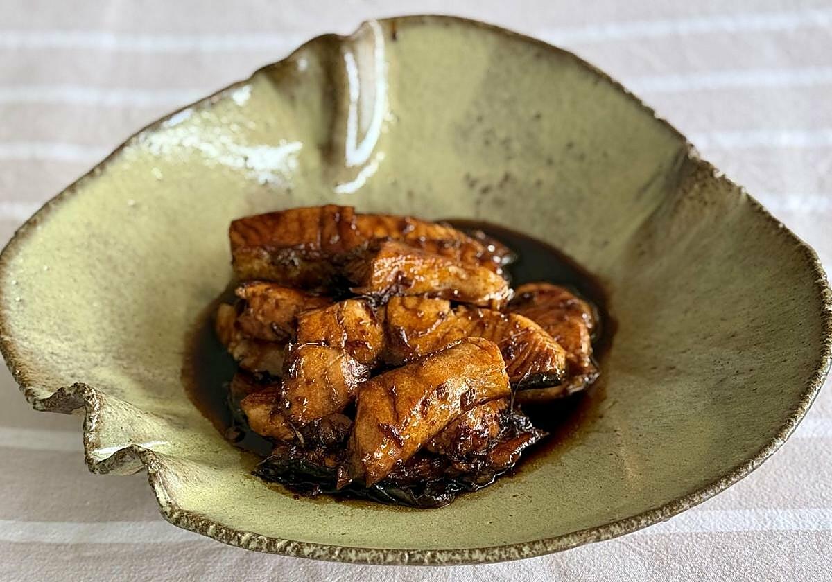 Receta fácil: salmón glaseado con soja y miel