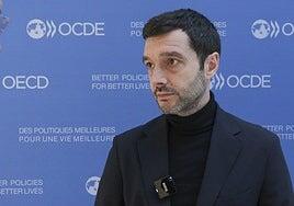 Bustinduy alerta del poder de los magnates tecnológicos tras los ataques a Sánchez por la regulación de redes sociales