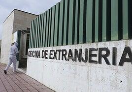 Los sindicatos anticipan un «caos» en la regularización de 50.000 migrantes en Canarias