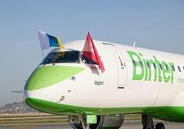 Binter celebra el segundo aniversario de sus rutas con Madrid volando en modo canario