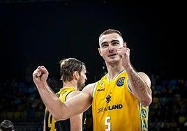 El liderato para ahogar las penas de un curso delicado en el Granca