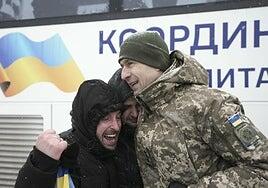 Ucrania acepta una nueva ronda de negociaciones, pero descarta elecciones en guerra