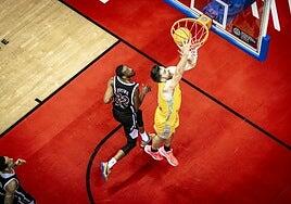 El Dreamland Gran Canaria suelta la rabia en Europa (70-94)