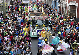 Calles y carreteras cortadas por el paso de la cabalgata infantil del carnaval de Las Palmas de Gran Canaria 2026