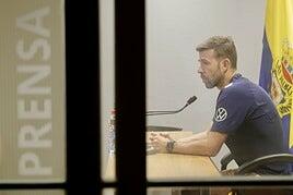Rueda de prensa de Luis García, en directo: el técnico habla en la previa de la visita al Mirandes