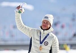 Johannes Klaebo, ocho oros olímpicos de la mano de su abuelo