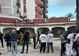 Dos personas mueren y otra resulta herida grave en el incendio de un piso en Alicante