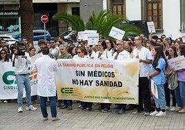 Más de 6.000 médicos están llamados en Canarias a la huelga esta semana