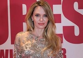 Angelina Jolie prepara su salida de Estados Unidos