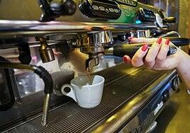 El café subirá de precio por el calor