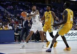 El Dreamland Gran Canaria pretende la cesión de Izan Almansa