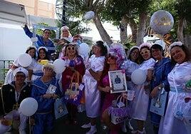 Una multitud de mascaritas toma las calles de Agüimes