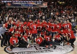 Baskonia resucita con la séptima Copa de su historia