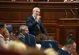 Ni PSOE ni NC, solo los grupos del Gobierno apoyan en la Cámara el decreto Canarias