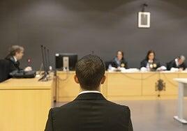 El policía acusado de maltratar a dos inmigrantes en Lanzarote fue denunciado por sus propios compañeros