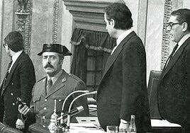 El lamento de la mujer de Tejero: «Me lo han dejado tirado como una colilla»