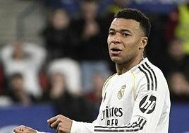 La rodilla de Mbappé dice basta y se pierde el Real Madrid-Benfica