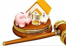 ¿Tienen derecho los hijos mayores de edad a quedarse en el piso familiar tras un divorcio?