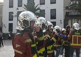 Los bomberos de Las Palmas de Gran Canaria se manifiestan y avisan de que no pueden seguir así
