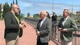 IID presenta dos esculturas de Manolo González en la Ciudad Deportiva 7 Palmas