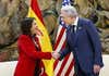 Robles recuerda al embajador de EE.UU que España es un aliado «fiable» que defiende el derecho