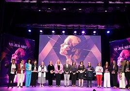 San Bartolomé de Tirajana rindió homenaje a los personajes femeninos del municipio en la Gala Mujer SBT 2026