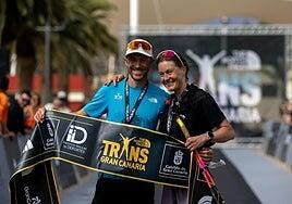 El matrimonio Albon domina la Classic de The North Face Transgrancanaria 2026