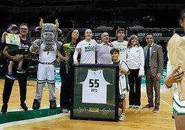 «Tienen que venir a EEUU a verme jugar», la familia de Carla Brito viaja desde Fuerteventura por primera vez