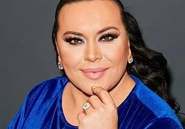 Falete y Pepe Benavente, artistas invitados en la Gala de la gran dama del carnaval internacional de Maspalomas