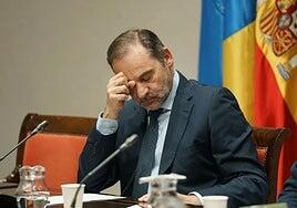 Ábalos cree que no aguantará el ritmo del juicio: avisa del «notable desgaste» por los traslados continuos desde la cárcel