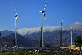 La Aemet instaura la vuelta a los 20 grados en Canarias pero avisa de los fenómenos que llegan a las islas el fin de semana