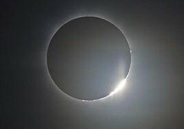 Canarias ante el gran eclipse: de atalayas cósmicas a planetarios itinerantes
