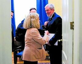 Más autogobierno, menos victimismo