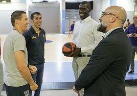 Savané: «Es una suerte tener a Jaka Lakovic en estos momentos difíciles»